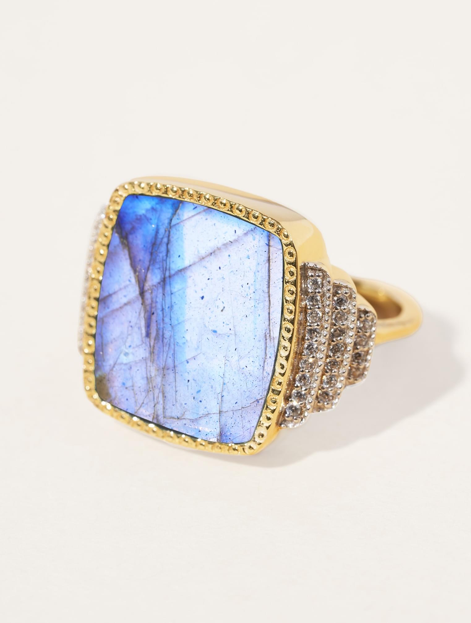 Kara Ring