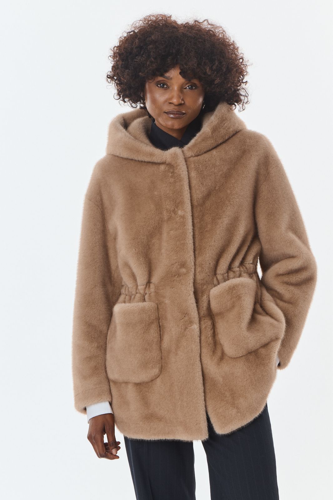 Cheryl Faux Fur Jacke mit Kaputze