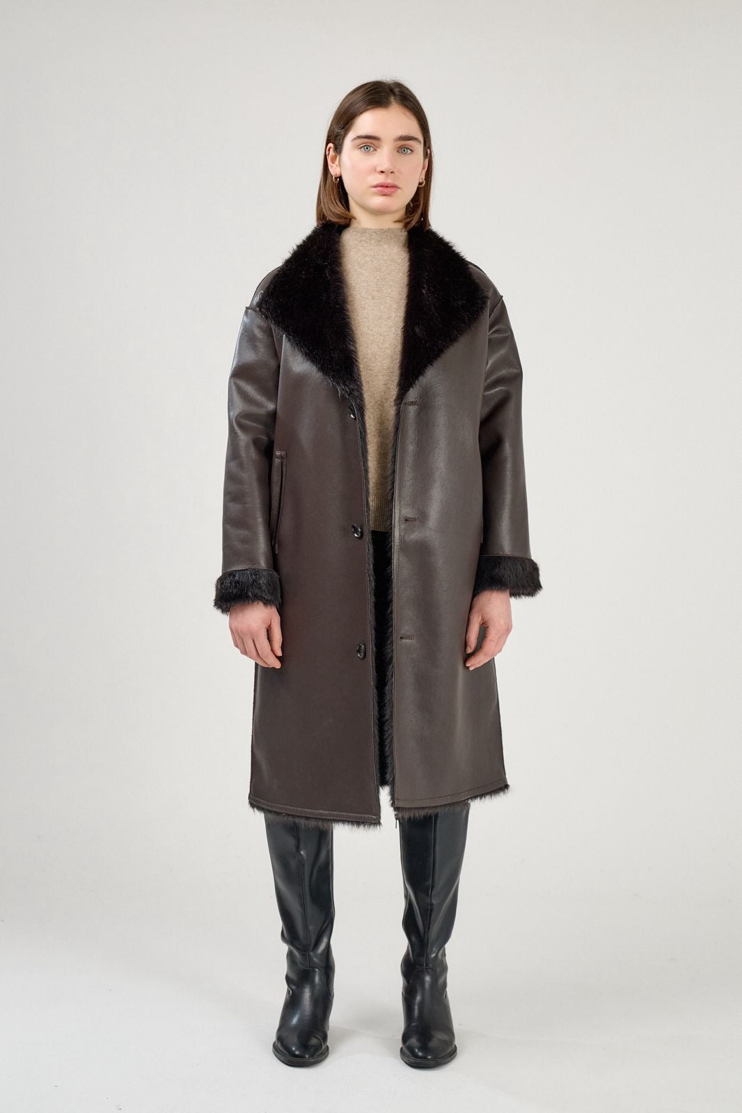Langer Kunstledermantel (Wendemantel 2 Looks)