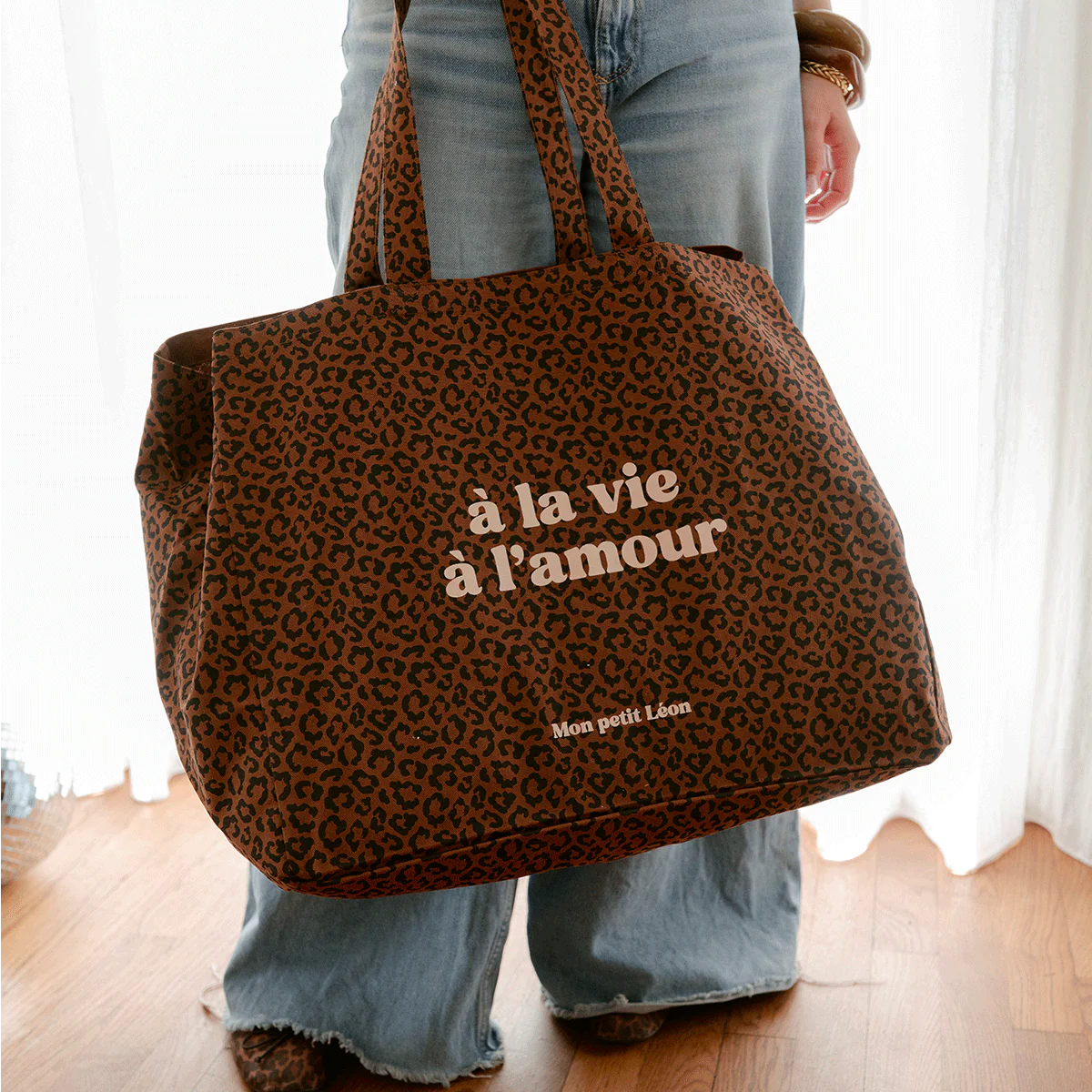 A la vie a l'amour Leo Shopper