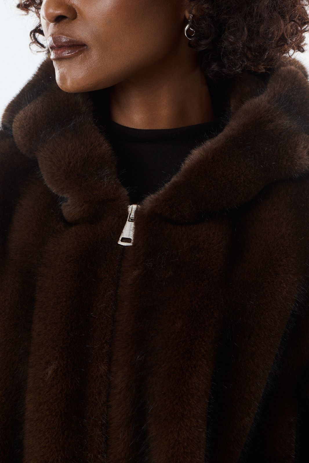Maury Faux Fur Weste mit Kaputze