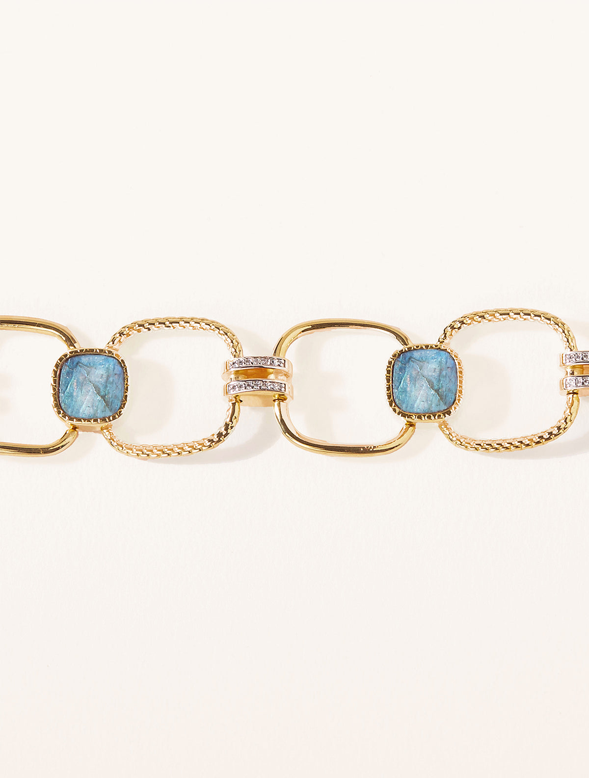 Kaia Armband