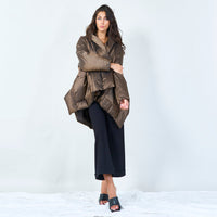 Oversized Pufuf Jacke mit besonderer Silhouette