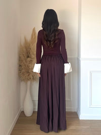 Feinstrick-Kleid mit zwei Materialien